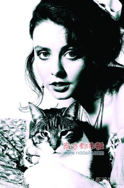 莎拉-布莱曼