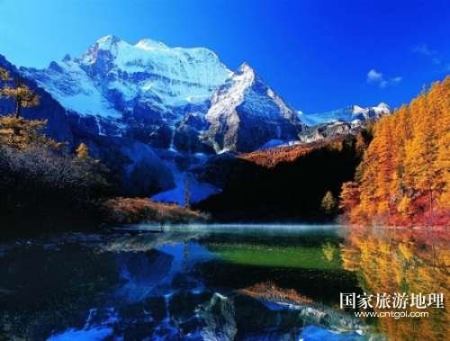 山登绝顶我为峰 此生必去的十大最美山峰