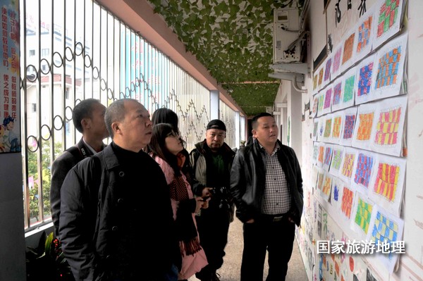 江西财大EMBA43期总裁班学员在婺源开展游学活动(图)