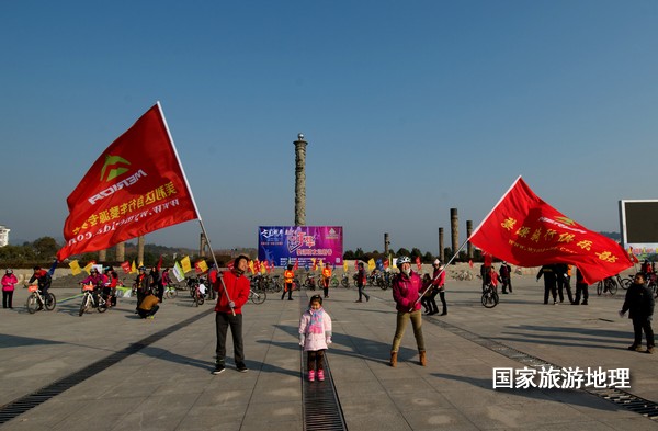 江西婺源：健康环保骑行迎新年（图）