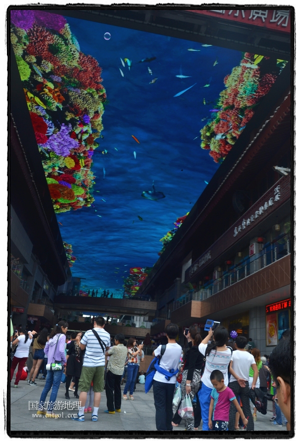 西安雁塔景区“天幕”景观震撼游客(图)
