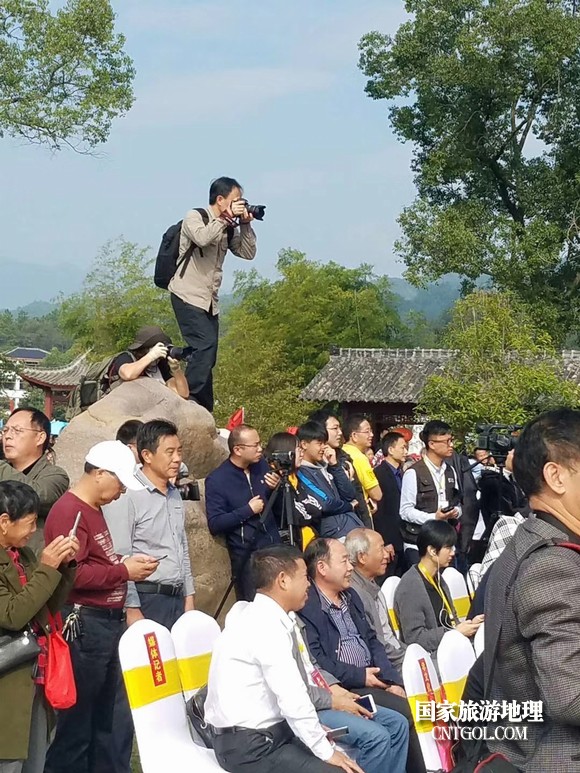 江西靖安:2018第四届宝峰孝文化庙会开幕(图)