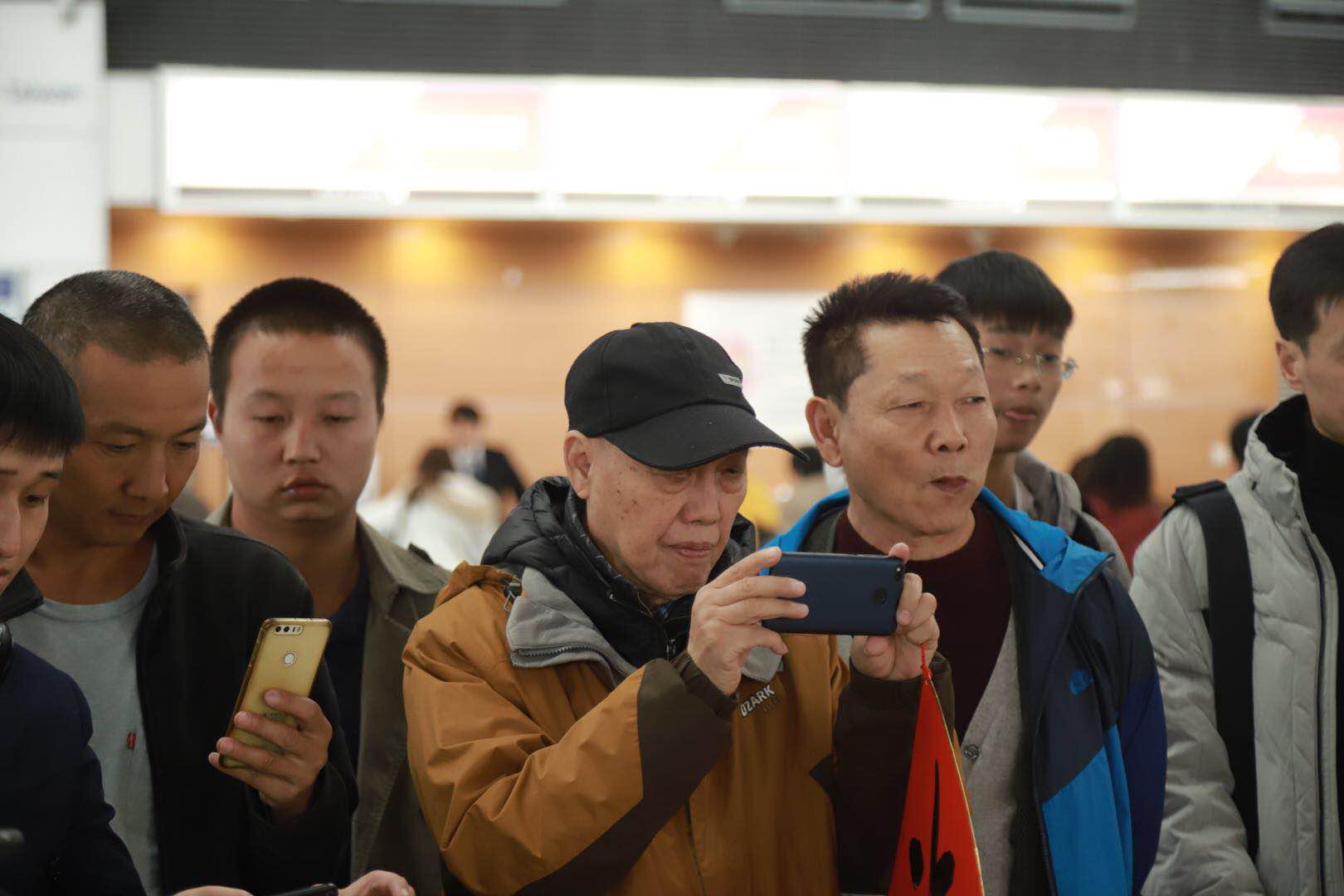 浦东国际机场吴江城市展开展 向世界讲述两根