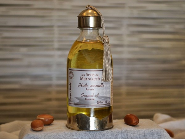 huile-sensuelle-corporel-jasmin.jpg