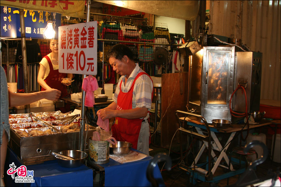 台湾夜市 令人称赞的草根饮食文化享受地