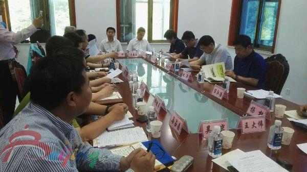 市旅游委、房山区政府共同研究旅游公共服务工