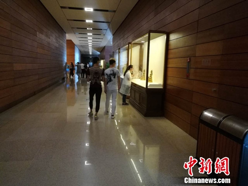 博物馆里欢乐多:古钱币像铲子 “关老爷”卖萌