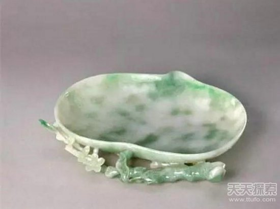 揭秘故宫收藏的10大精品翡翠 个个都价值连城