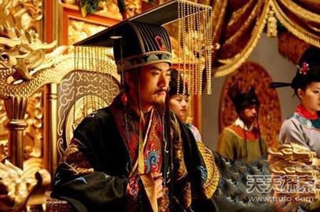最无奈的皇帝:宁死不继承皇位被打晕扛上龙椅