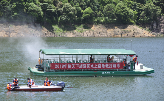_DSC0196 尤溪县开展水上安全与防恐应急演练