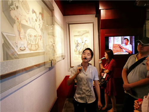 感受非遗之美 京津冀鲁媒体旅行社西青体验年画制作