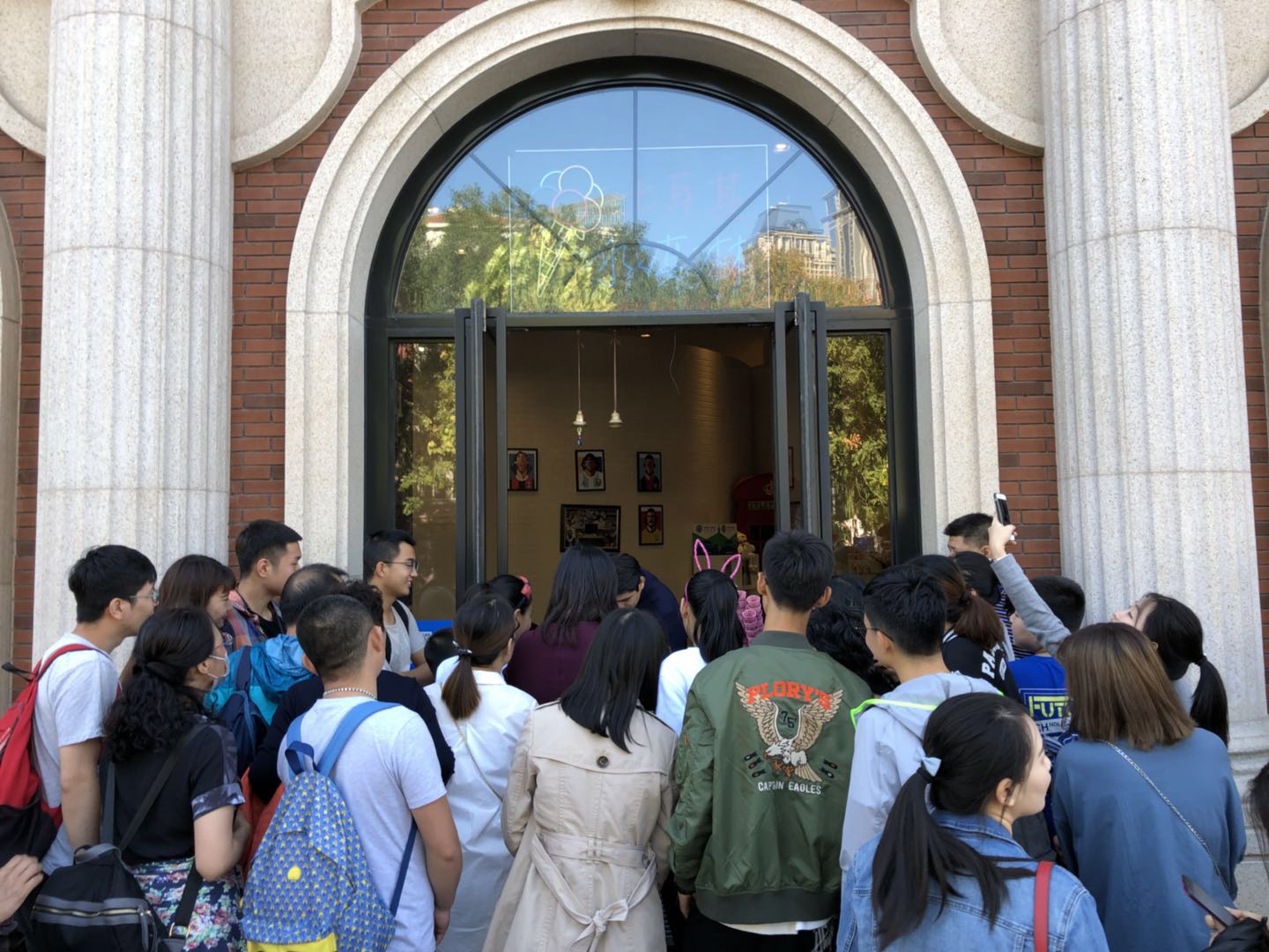 10月2日市旅游执法大队市场检查综述