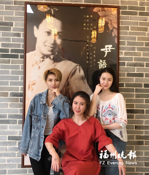 越剧青年演员大汇演即将举行 “芳华”3名“小花”参赛 越剧青年演员大汇演即将举行 “芳华”3名“小花”参赛