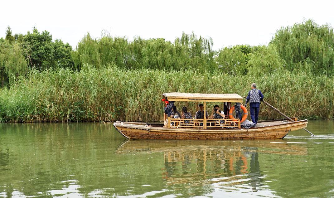 沙家浜旅行攻略:季节换了个名字,依旧风光如故。