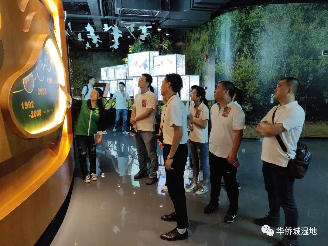 特殊访谈企划 | 向自由和幸福出发